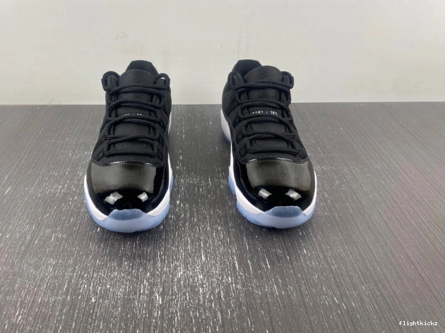 Air Jam 11 Space Jordan FV5104-004 Low 0906